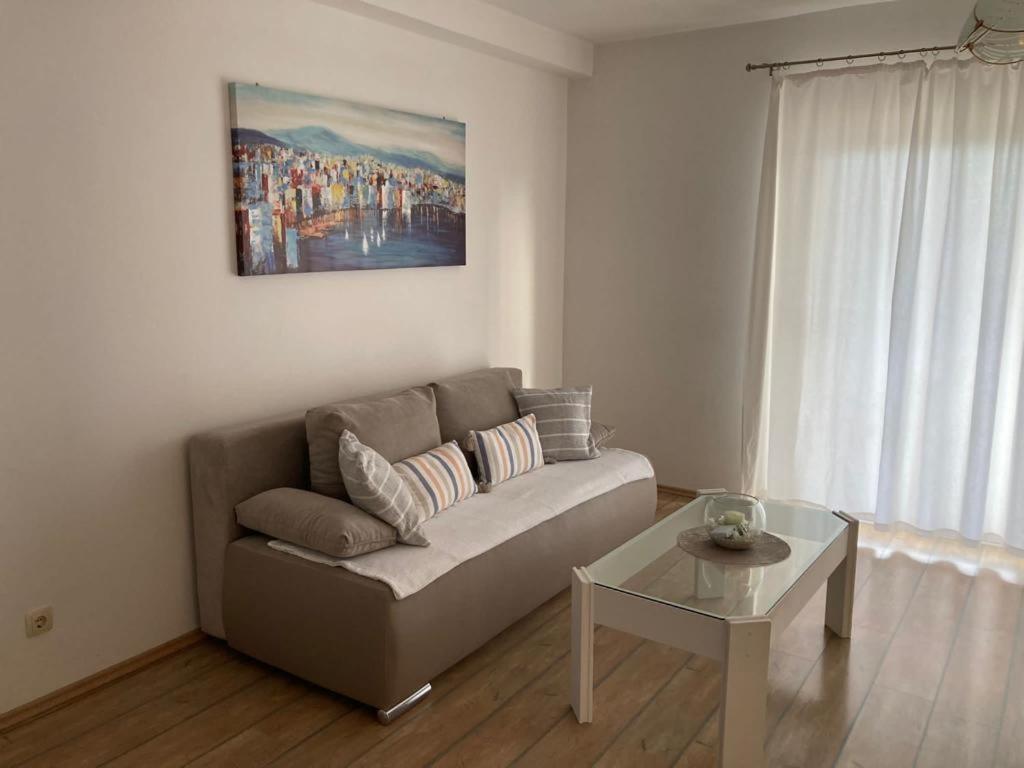 Apartment Danijela Vodice Exterior photo